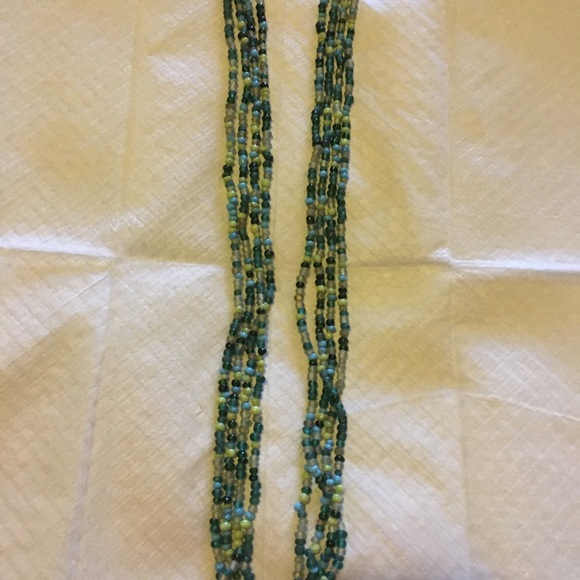 Blue glass and sand beaded necklace - Picture 2 of 2